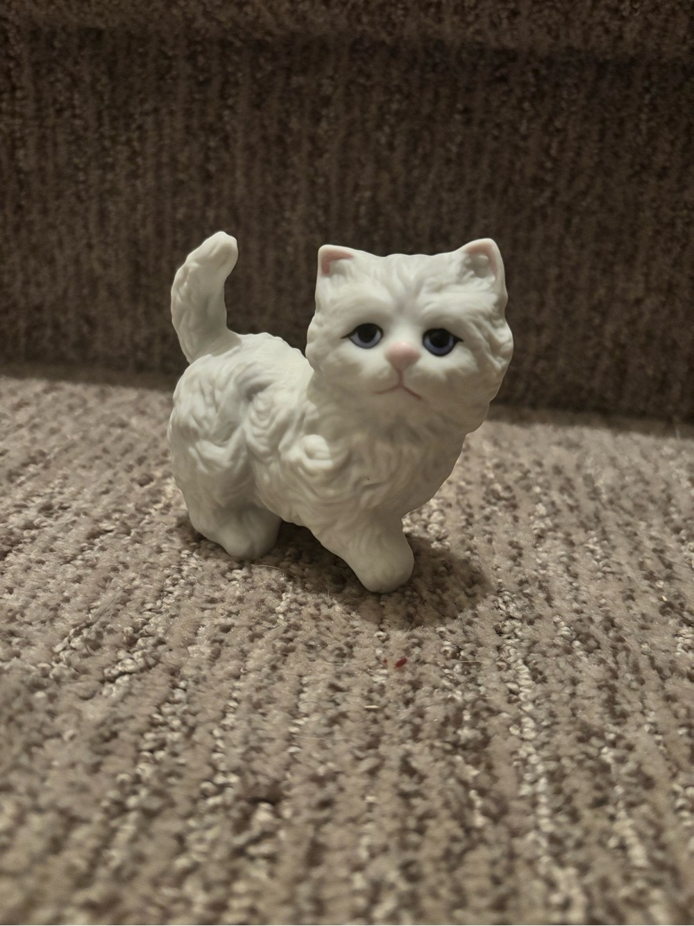 Homco Vintage White Cat Figurine